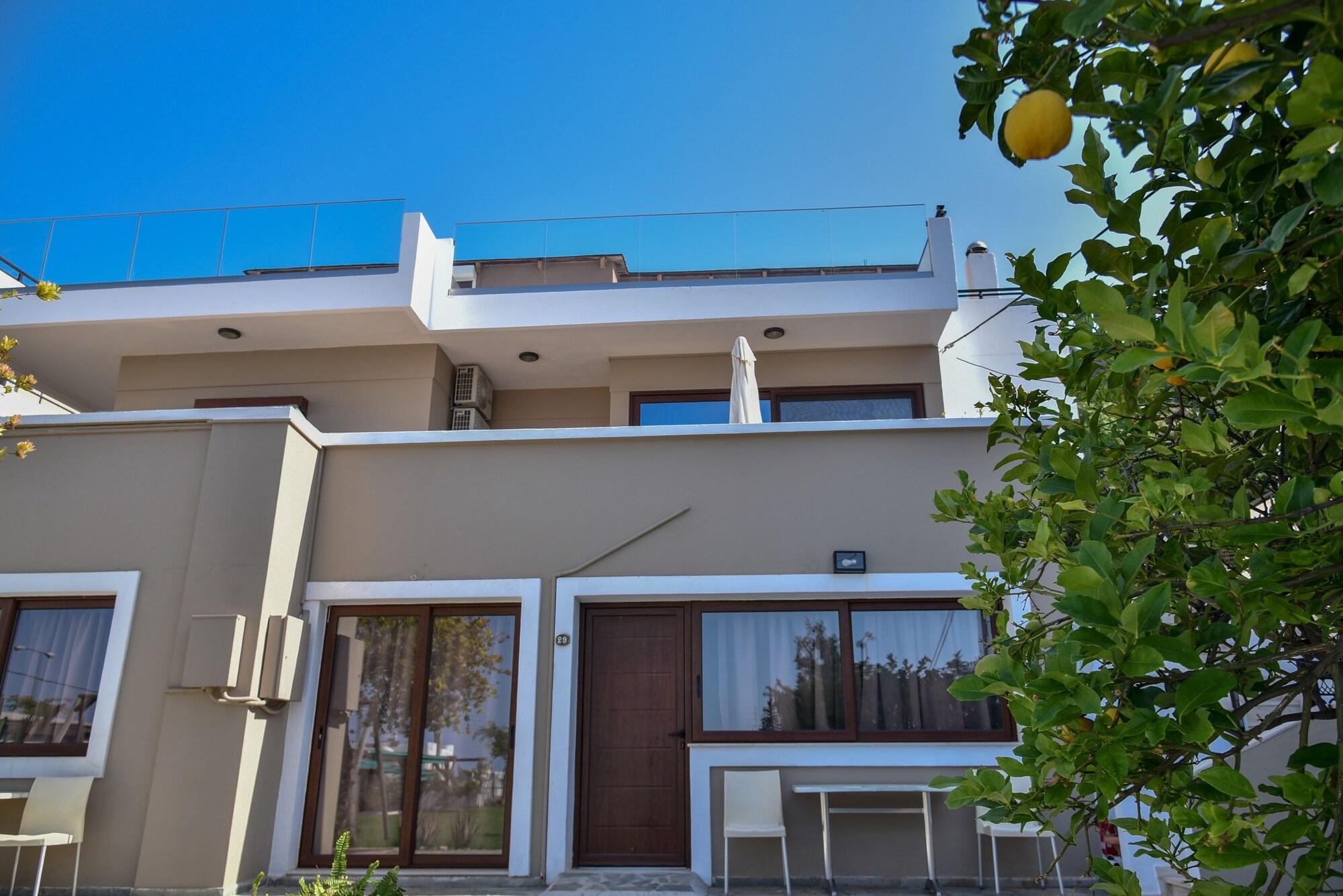 Iraklis Apartments Сталіда Екстер'єр фото