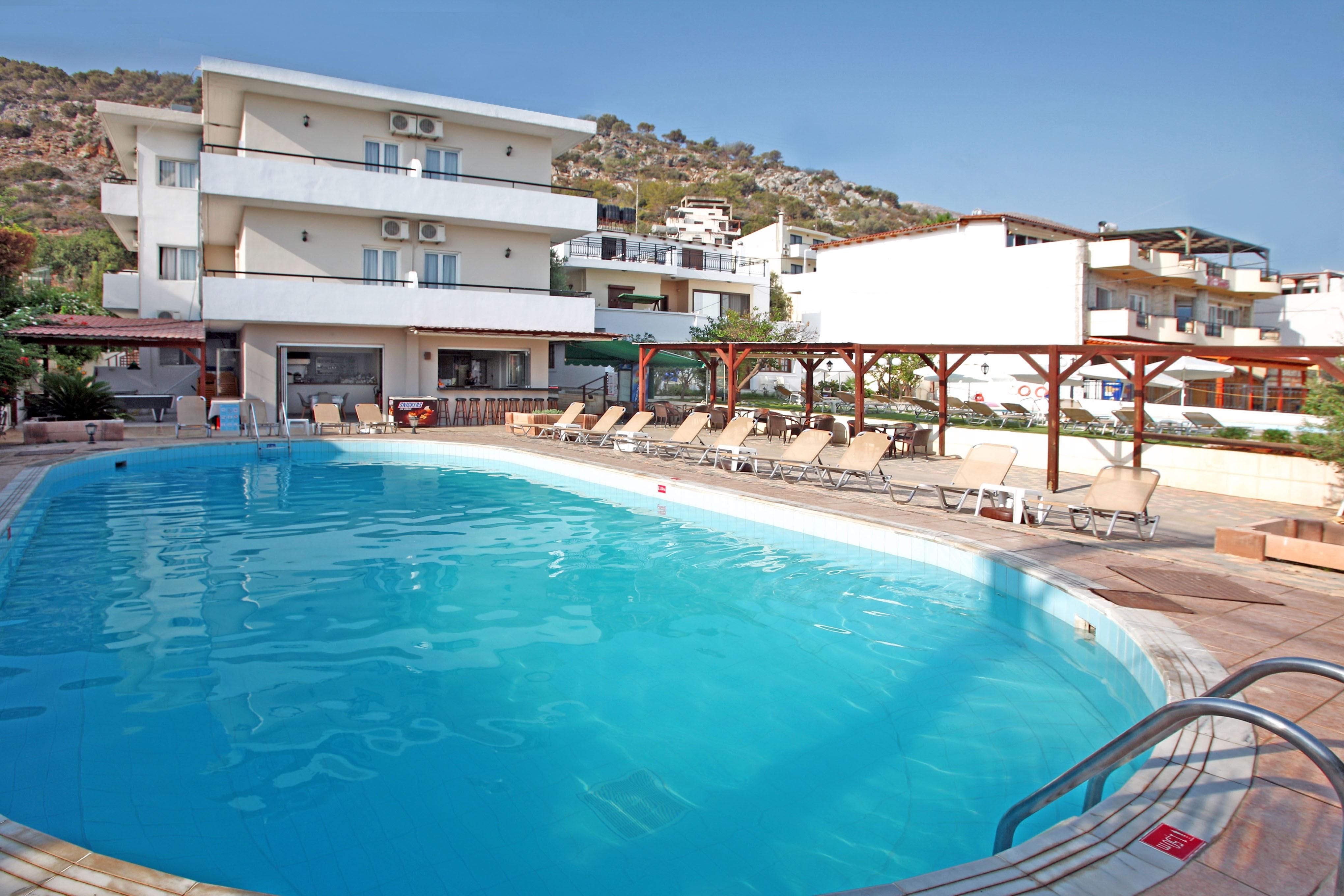 Iraklis Apartments Сталіда Екстер'єр фото